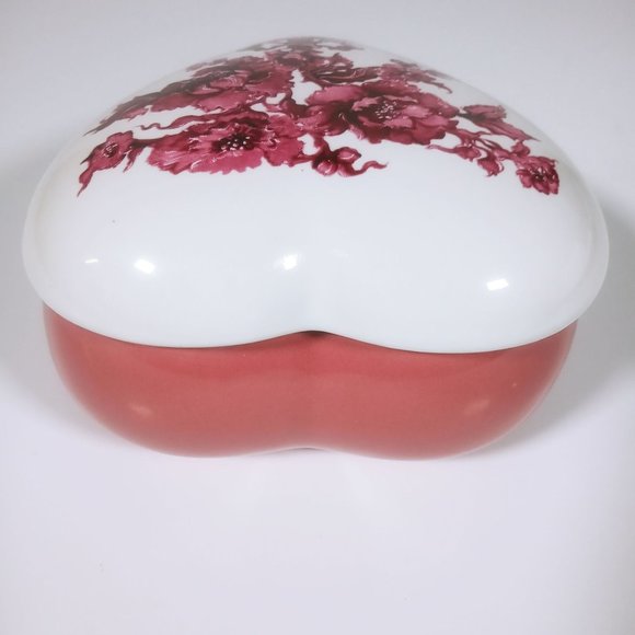Porcelain Fleurs De Regetice Heart Pink White Edelweiss Musical Trinket Box - Picture 3 of 13